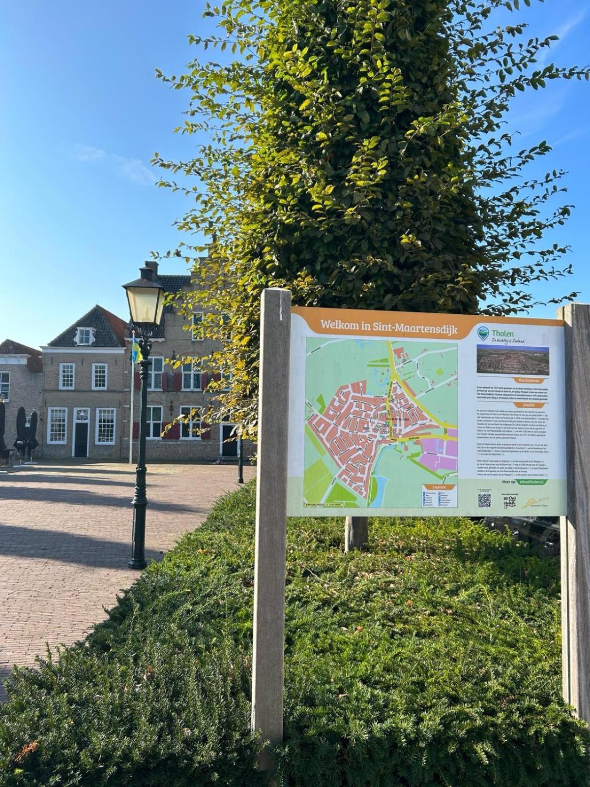 Oosterschelde Lodge Met Veel Privacy En Dicht Bij Het Water Scherpenisse Eksteriør bilde