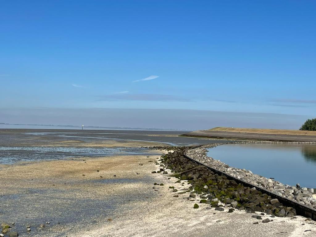 Oosterschelde Lodge Met Veel Privacy En Dicht Bij Het Water Scherpenisse Eksteriør bilde